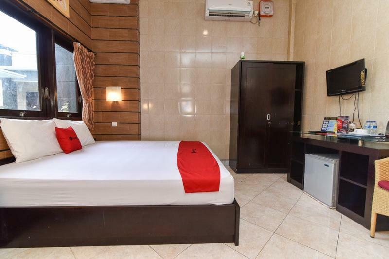Hotel Reddoorz @ Kedonganan Jimbaran Exterior foto